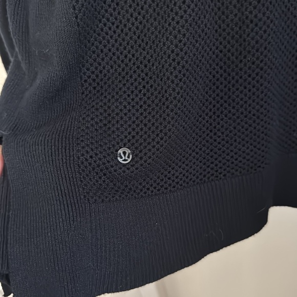 Lululemon well being sweater - Picture 6 of 8